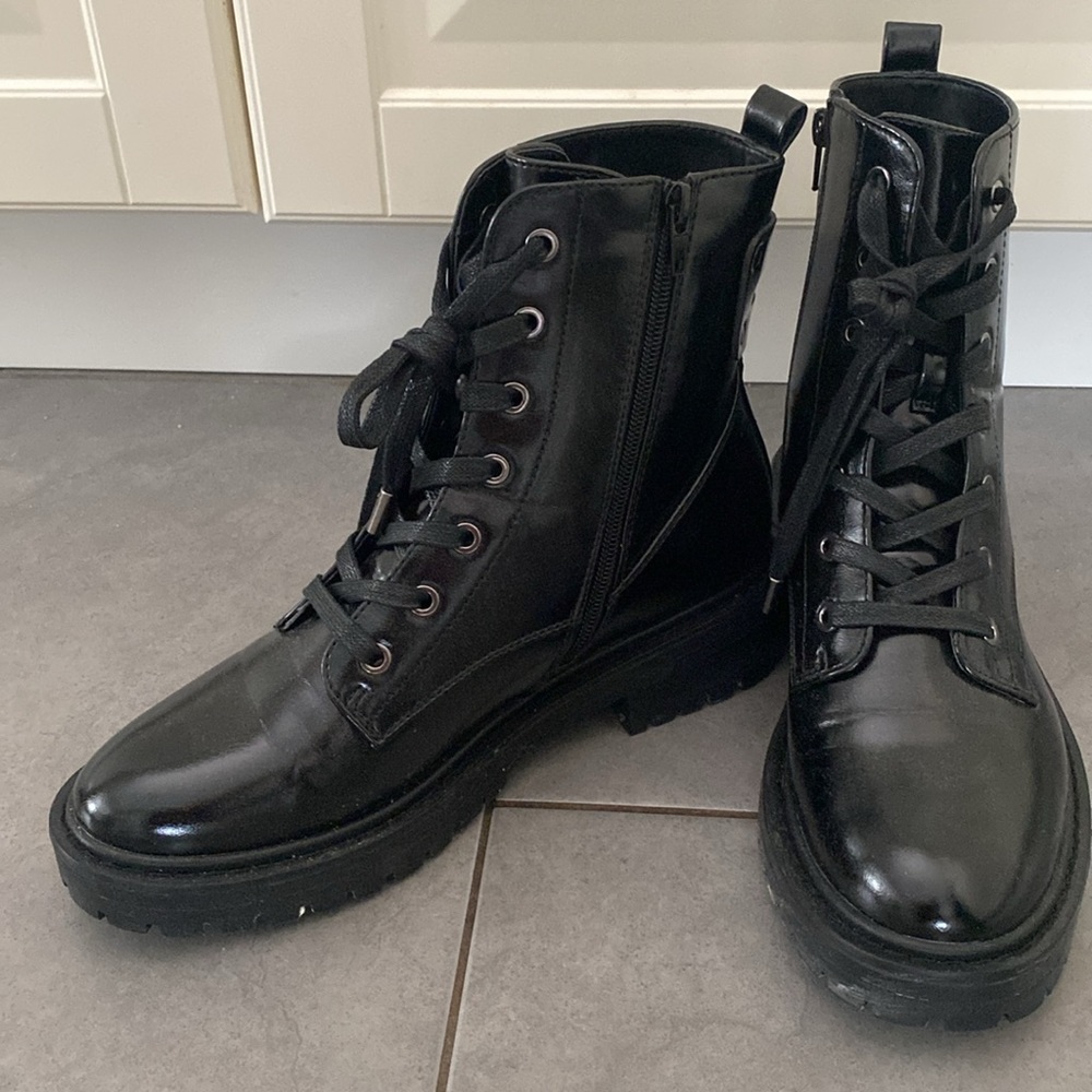 ONLY Combat boots